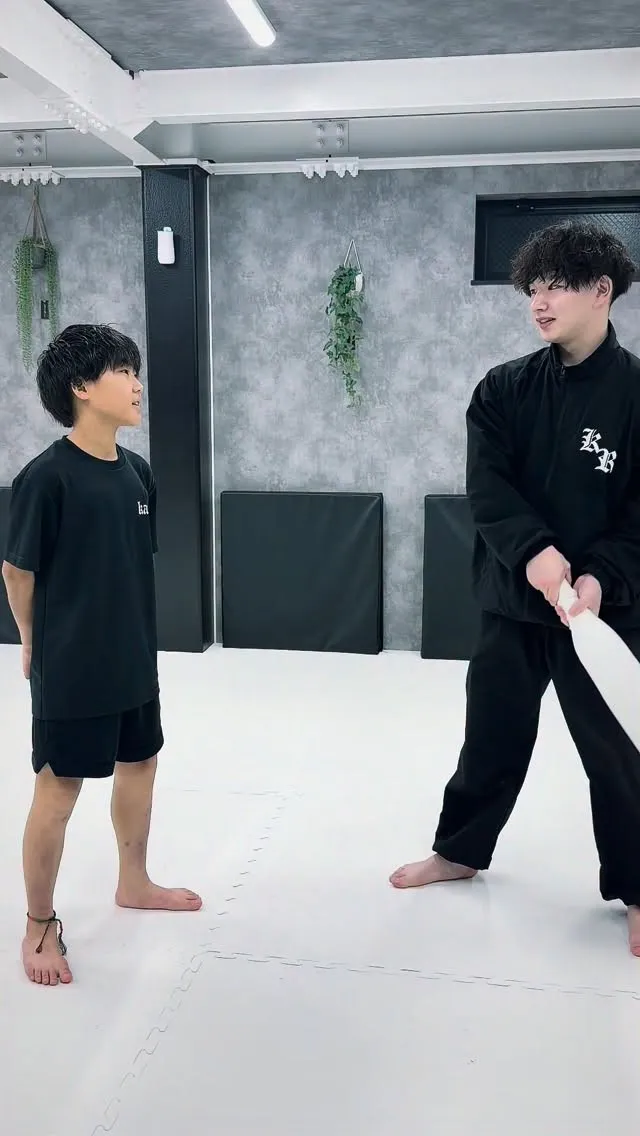 忠告です!🗣️『来週から腹パン５発に増やします』（ガチ）