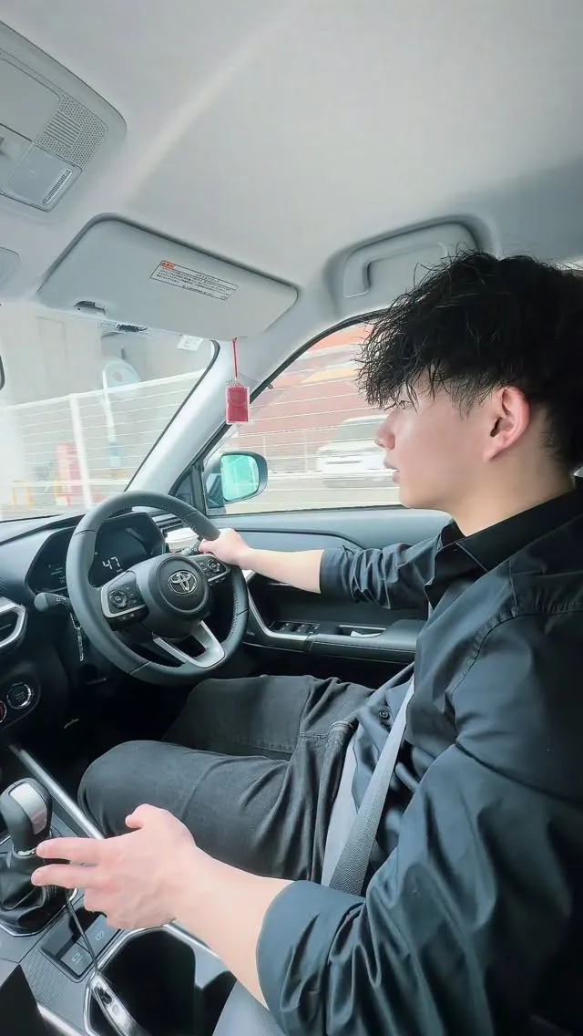 通天閣の頂上で飛び膝してきた🦵