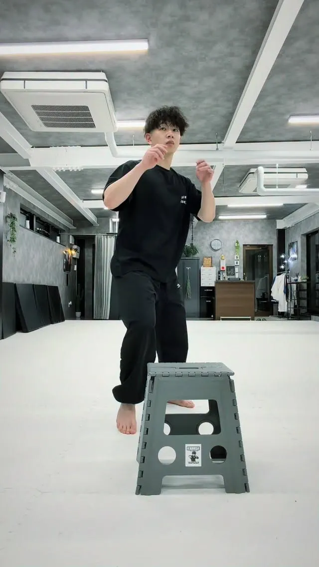 ハイキック：基本稽古〝振り抜き〟