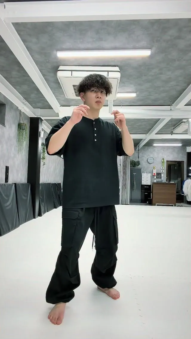 ローキック ▶︎ 〝変則〟中段前蹴り