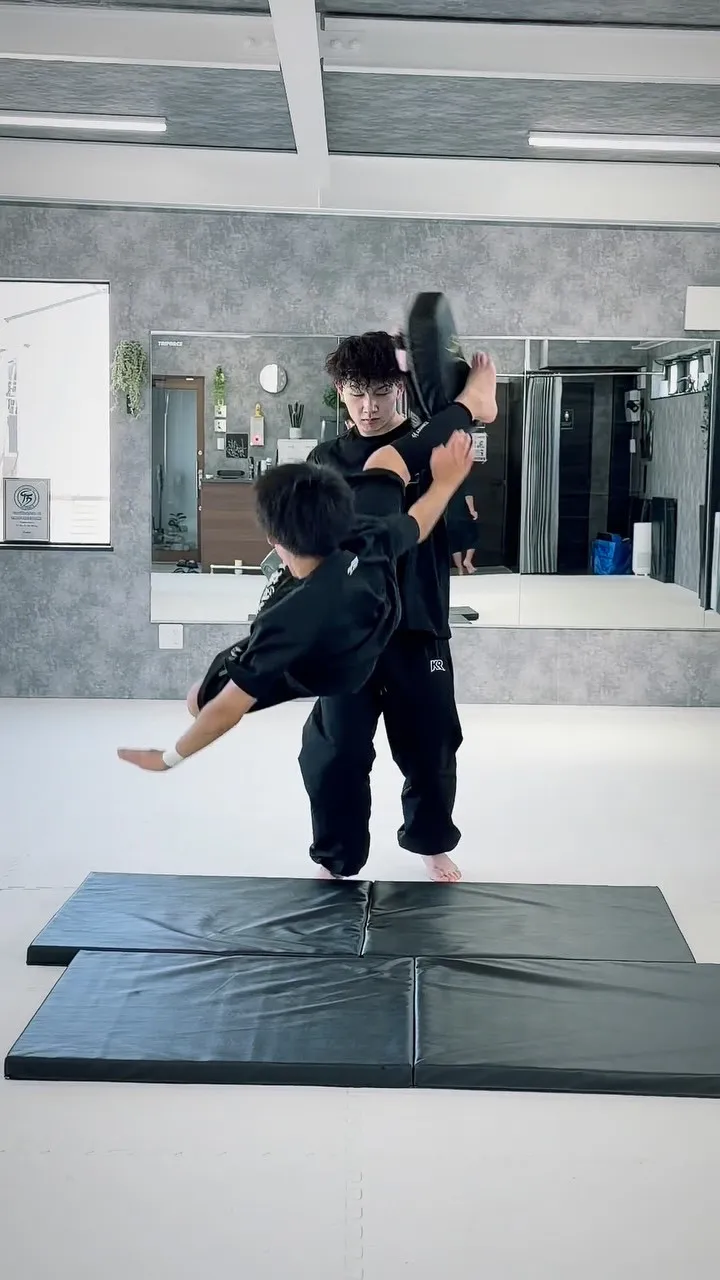 @3110knt 二段蹴り💥
