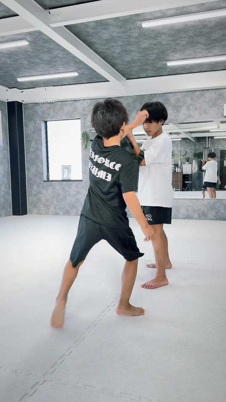 小4パーソナル：スイッチ左ハイ⚡️